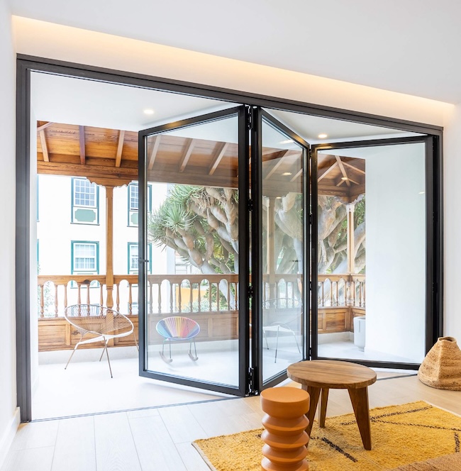 How to Adjust Aluminium Bifold Doors Dropped
